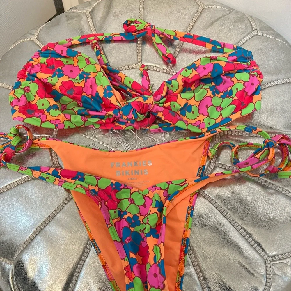 Frankies Bikinis vibrant floral